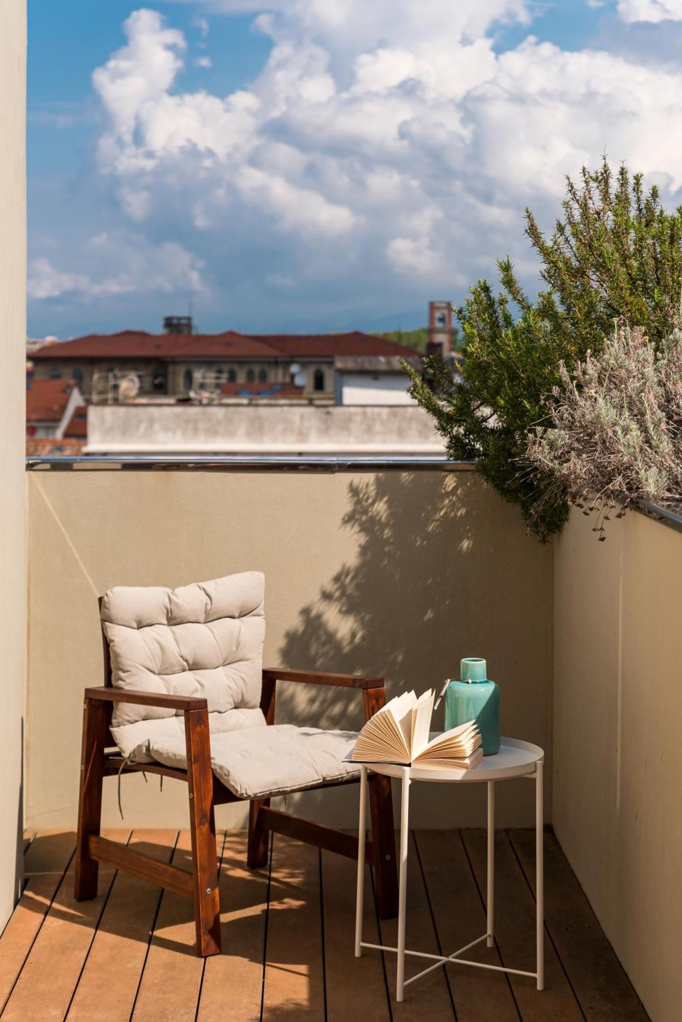 Levante Appartamento Di Pregio, Terrazza E Vista Panoramica Sul Mare E La Citta В'яреджо Екстер'єр фото