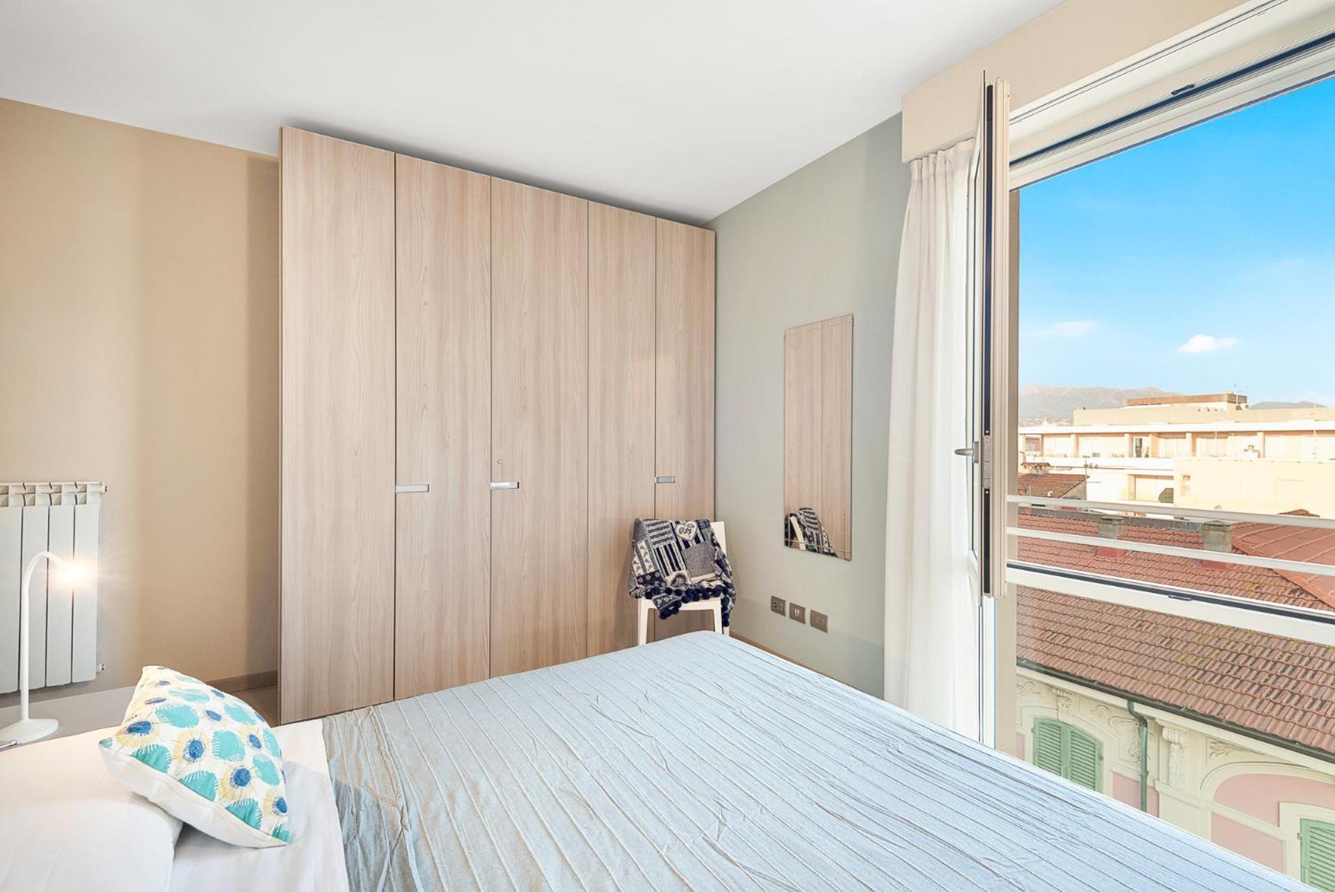 Levante Appartamento Di Pregio, Terrazza E Vista Panoramica Sul Mare E La Citta В'яреджо Екстер'єр фото